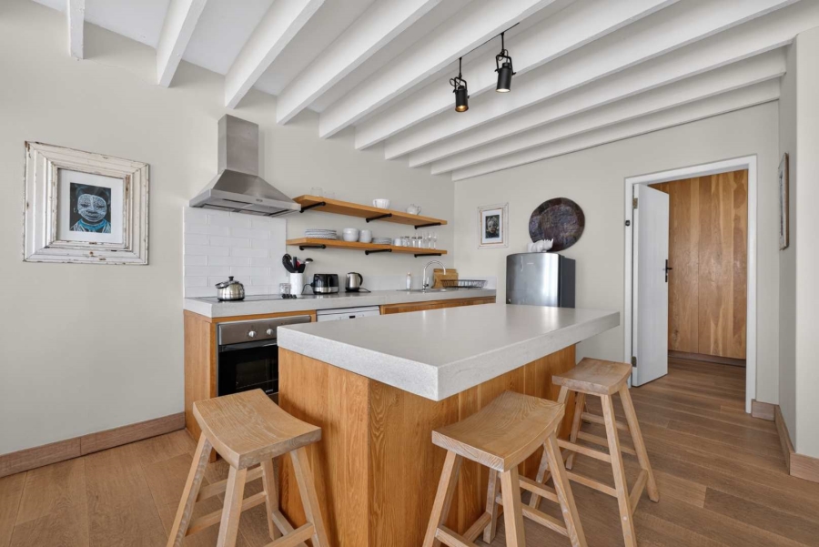 6 Bedroom Property for Sale in Camps Bay Western Cape